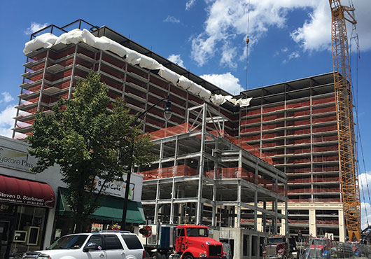 Barone Steel Fabricators, Inc. contributed to the arrival of this sleek 330-unit, 750,000-square-foot rental building in Cliffside Park, New Jersey, by fabricating and installing conventional steel and metal deck materials with steel and precast components.